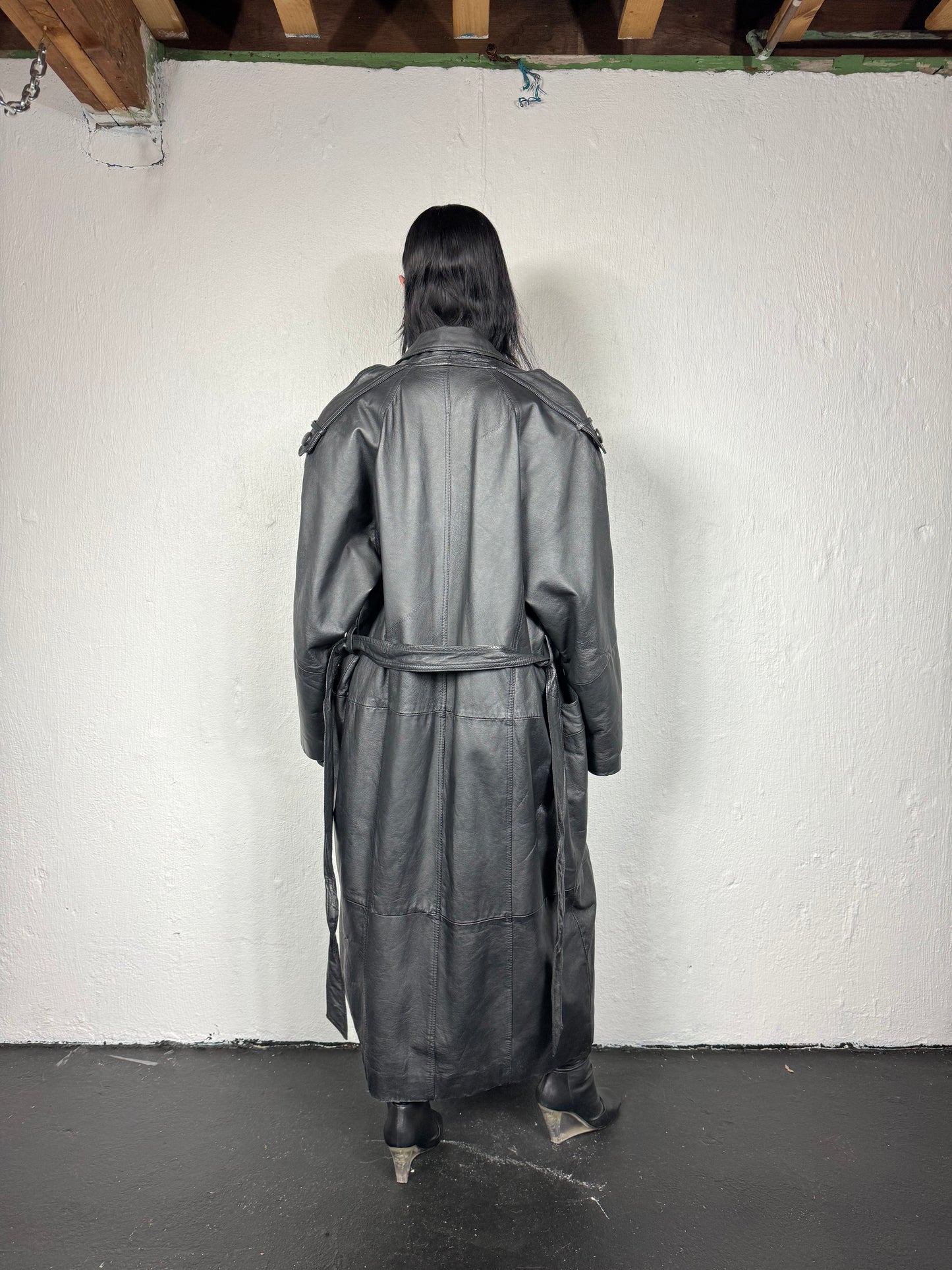 VINTAGE LEATHER TRENCH COAT