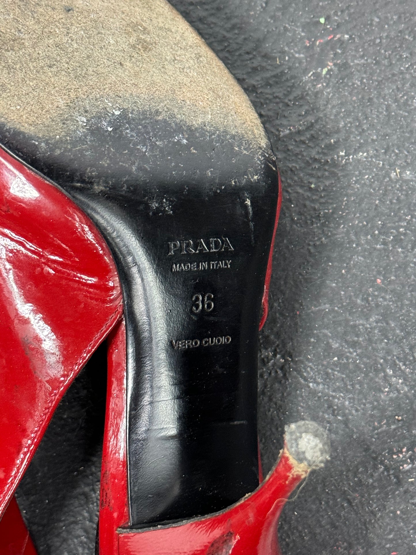 VINTAGE PRADA SLINGBACK HEELS